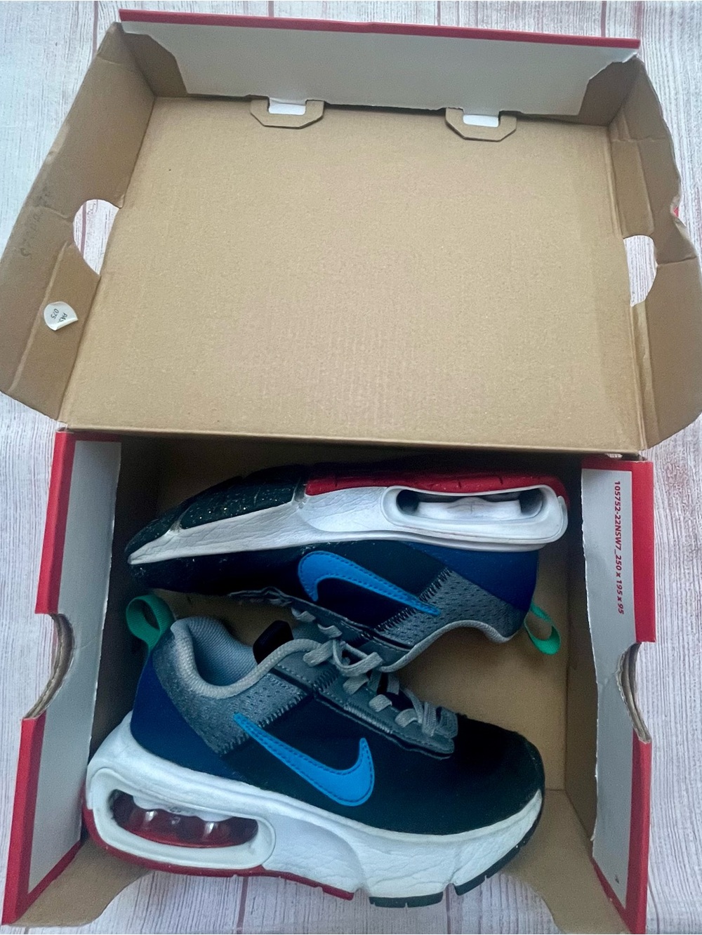 Nike Air Max INTRLK Lite Shoes Unisex Kids Size 13 Black Low Top DH9394-005 Bo